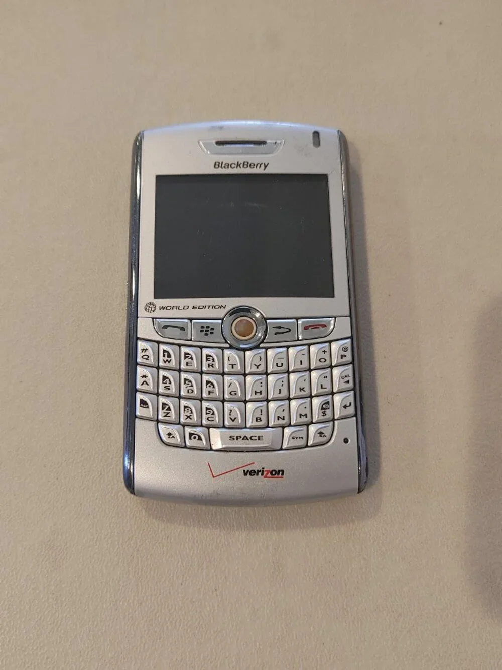 BlackBerry 8830 World Edition Verizon Silver QWERTY Phone
